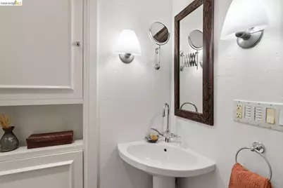1411 Hawthorne Terr, Berkeley, CA 94708 - Photo 33
