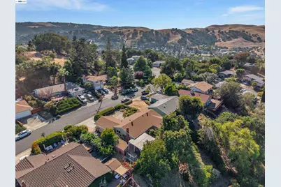 327 Kingston Ave, Martinez, CA 94553 - Photo 45