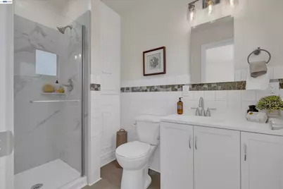 327 Kingston Ave, Martinez, CA 94553 - Photo 19