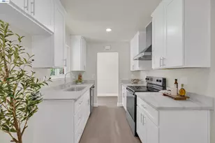 327 Kingston Ave, Martinez, CA 94553 - Photo 13