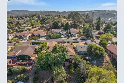 327 Kingston Ave, Martinez, CA 94553 - Photo 43