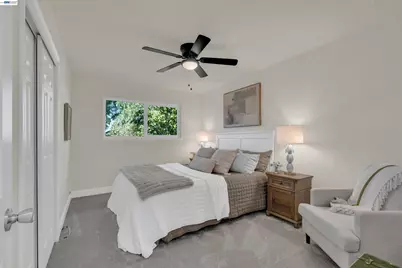 327 Kingston Ave, Martinez, CA 94553 - Photo 13