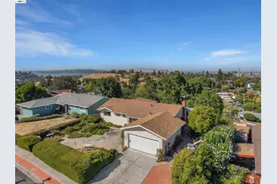 327 Kingston Ave, Martinez, CA 94553 - Photo 41