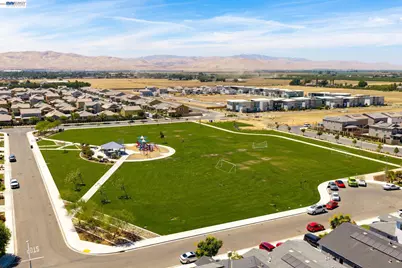 726 Sudbrook Ct, Patterson, CA 95363 - Photo 43