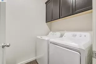 726 Sudbrook Ct, Patterson, CA 95363 - Photo 21