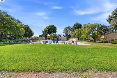 4270 Solar Cir, Union City, CA 94587 - Photo 37