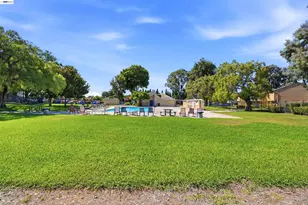 4270 Solar Cir, Union City, CA 94587 - Photo 37