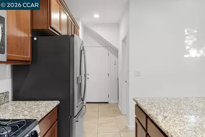 7832 Acorri Walk, Sacramento, CA 95823 - Photo 11