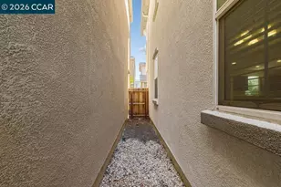 7832 Acorri Walk, Sacramento, CA 95823 - Photo 39