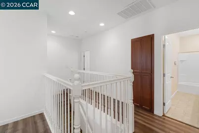 7832 Acorri Walk, Sacramento, CA 95823 - Photo 29