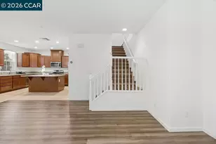 7832 Acorri Walk, Sacramento, CA 95823 - Photo 9