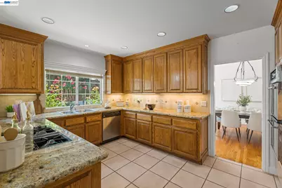 313 Diamond Ct, Pleasanton, CA 94566 - Photo 9