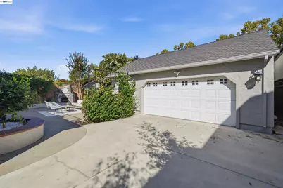 1065 Bennett Way, San Jose, CA 95125 - Photo 41