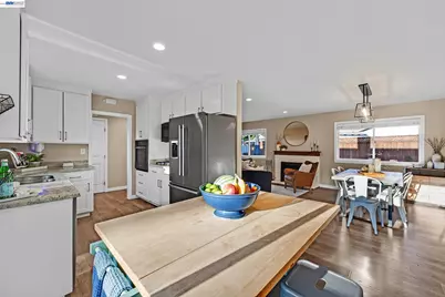 352 Cambridge Way, Livermore, CA 94550 - Photo 11