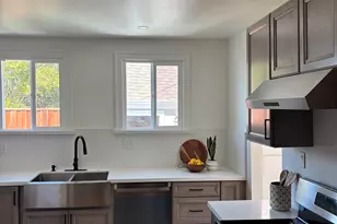 2569 Maxwell Ave, Oakland, CA 94601 - Photo 9