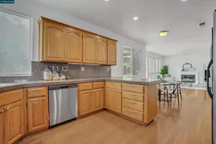 1932 Medicine Mountain Ct, Antioch, CA 94531 - Photo 7