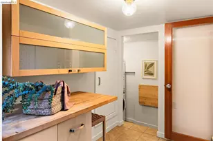 6729 Thornhill Dr, Oakland, CA 94611 - Photo 27