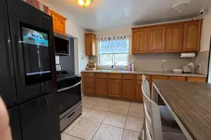 10209 & 10211 Pippin St, Oakland, CA 94603 - Photo 75