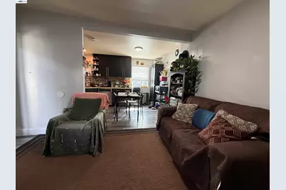 10209 & 10211 Pippin St, Oakland, CA 94603 - Photo 3