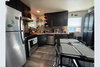 10209 & 10211 Pippin St, Oakland, CA 94603 - Photo 7