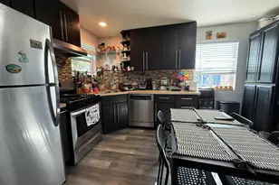10209 & 10211 Pippin St, Oakland, CA 94603 - Photo 7