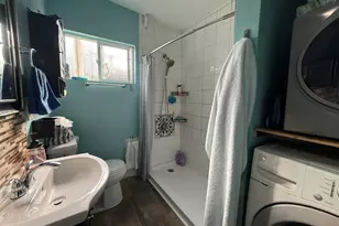 10209 & 10211 Pippin St, Oakland, CA 94603 - Photo 31