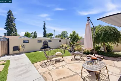 838 Cherokee Dr, Livermore, CA 94551 - Photo 7