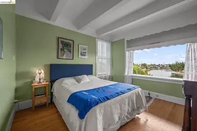 2000 Clinton Ave, Alameda, CA 94501 - Photo 9