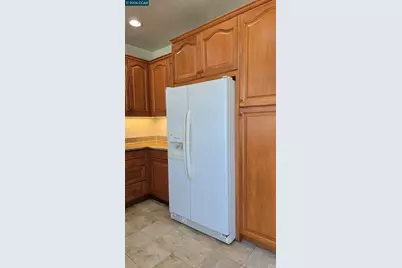 1092 Gardenia Ln, Concord, CA 94520 - Photo 7