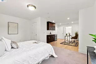 29226 Hub Ln, Hayward, CA 94544 - Photo 17