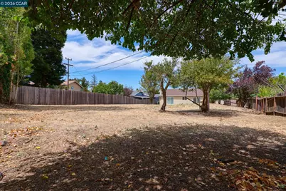 185 Coleridge Dr, Vallejo, CA 94591 - Photo 19