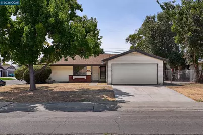 7366 21st St, Sacramento, CA 95822 - Photo 1