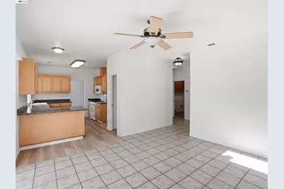 2356 Yorkshire Dr, Antioch, CA 94531 - Photo 9