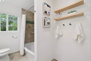 29 Eastwood Ct, Oakland, CA 94611 - Photo 21
