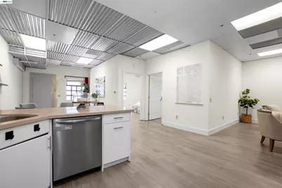 850 Grand Ave #B, Oakland, CA 94607 - Photo 7