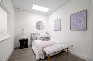 850 Grand Ave, Oakland, CA 94607 - Photo 17