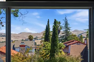 2137 Pheasant Dr, Hercules, CA 94547 - Photo 61