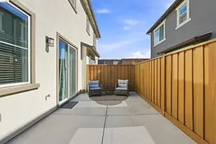 59 Autumn Ln, Pittsburg, CA 94565 - Photo 31