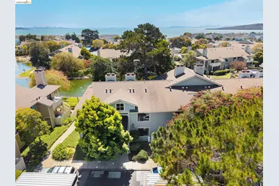 122 Lakeshore Ct, Richmond, CA 94804 - Photo 25