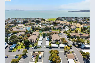122 Lakeshore Ct, Richmond, CA 94804 - Photo 27