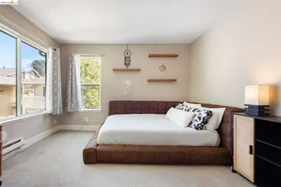 122 Lakeshore Ct, Richmond, CA 94804 - Photo 15