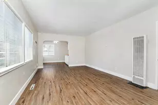 2605 Prentiss Pl, Oakland, CA 94601 - Photo 13