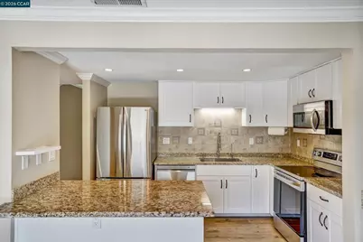 5333 Park Highlands Blvd #59, Concord, CA 94521 - Photo 11