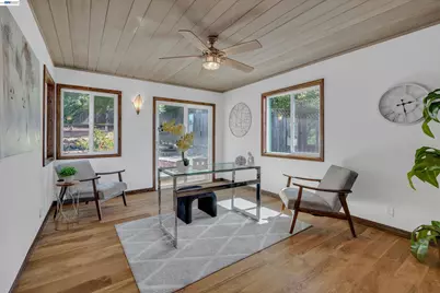 7538 Circle Hill Dr, Oakland, CA 94605 - Photo 11