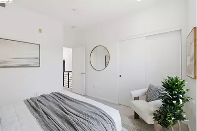 187 City Limits Cir, Oakland, CA 94608 - Photo 21