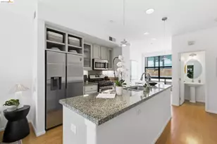187 City Limits Cir, Oakland, CA 94608 - Photo 13