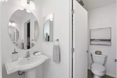 187 City Limits Cir, Oakland, CA 94608 - Photo 17