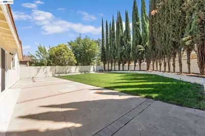 2624 Damien Ave, La Verne, CA 91750 - Photo 27