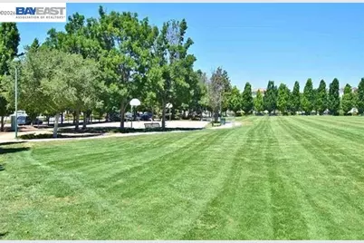 3420 Finnian Way #104, Dublin, CA 94568 - Photo 33