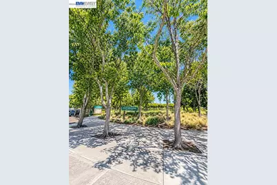 3420 Finnian Way #104, Dublin, CA 94568 - Photo 31